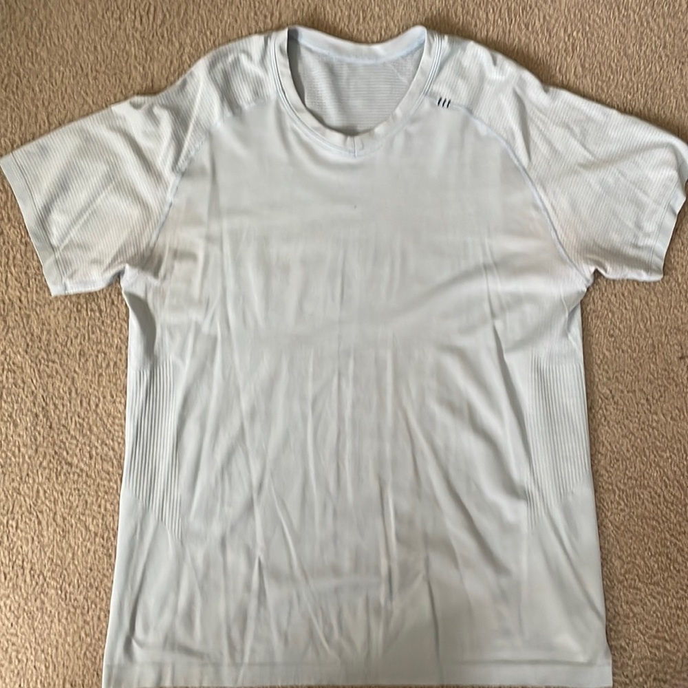LuLu Lemon Metal Tech V Neck